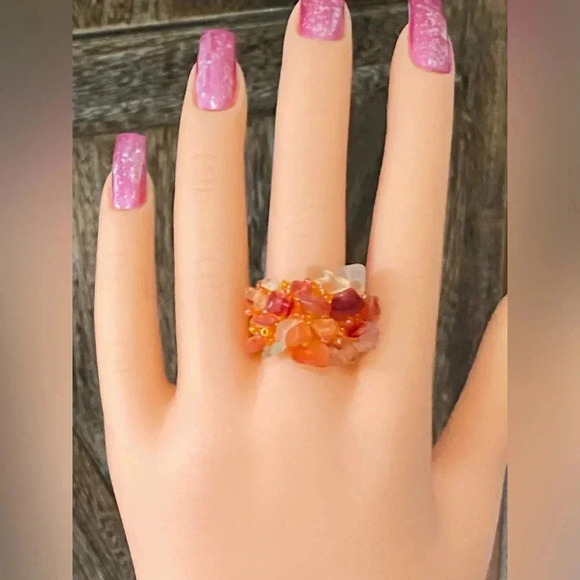 Orange Quartz Stone Handmade Seed Bead and Stone Chips Stretch Ring - Picture 3 of 3